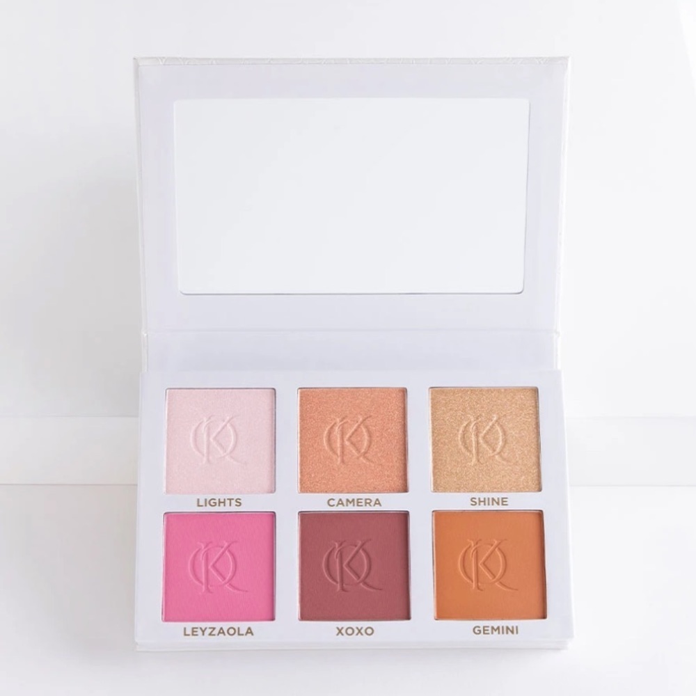 🌸 KENIA ONTIVEROS BEAUTY BLUSH AND SHINE KIT